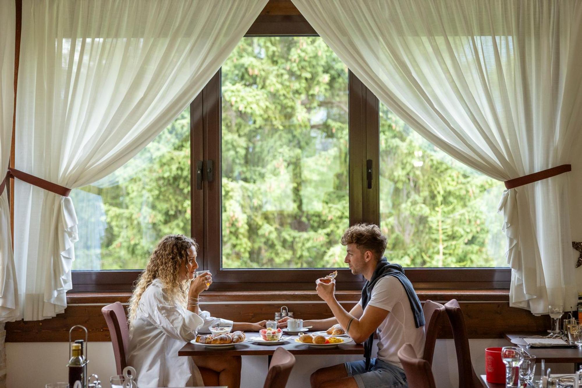 Hotel Derby フォルガリダ エクステリア 写真