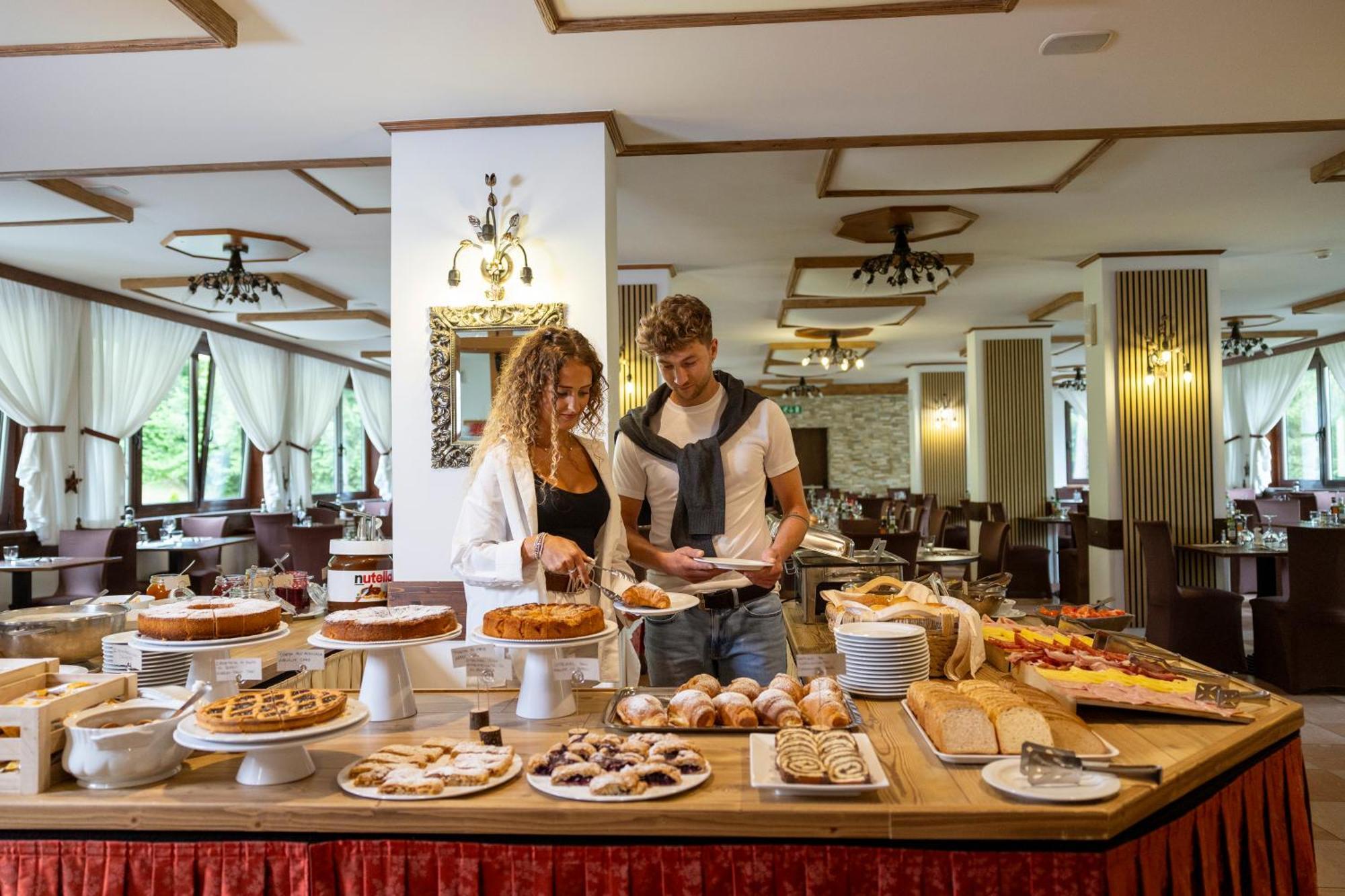 Hotel Derby フォルガリダ エクステリア 写真